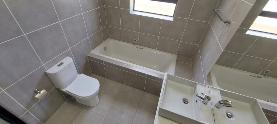3 Bedroom Property for Sale in Fountains Estate Eastern Cape